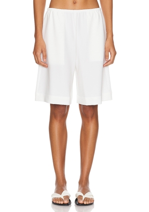 LESET Arielle City Short in Ice - White. Size L (also in XS).