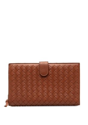 Bottega Veneta Pre-Owned 2010 Intrecciato Leather Wallet long wallets - Brown