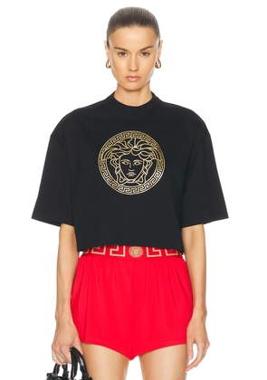 VERSACE Medusa T-shirt in Black & Gold - Black. Size 40 (also in 36, 42).