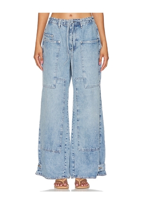 Free People x We The Free Curvy Outlaw Wide Leg Pants in Blue. Size M, S, XL, XS.