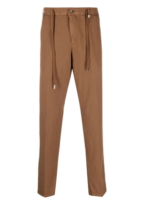 Myths drawstring-waist lyocell-linen chino trousers - Brown