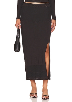 Peachy Den Elsa Maxi Skirt in Black. Size M, S, XL, XS.