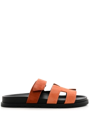 Hermès Pre-Owned Chypre suede sandals - Orange