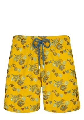 Vilebrequin floral-embroidered swim shorts - Yellow