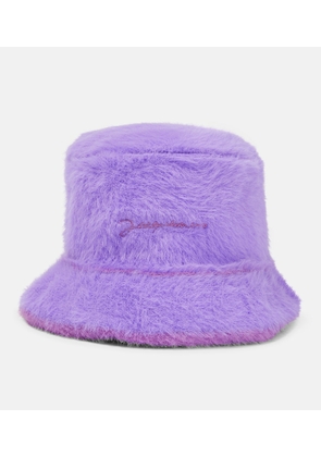 Jacquemus Le bob Neve faux fur bucket hat