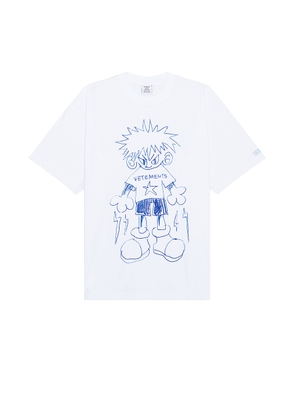 VETEMENTS Scribbled Teen T-shirt in White - White. Size L (also in ).