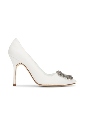 Manolo Blahnik Leather Hangisi 105 Heel in White - White. Size 38 (also in 39, 40, 41).