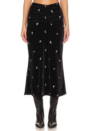 WeWoreWhat Embroidered Velvet Ruched Midi Skirt in Black. Size XS, XXS.