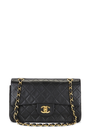 chanel Chanel Quilted Double Flap Chain Shoulder Bag in Black - Black. Size all.