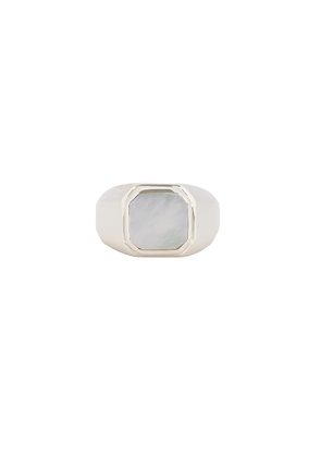 MAPLE Duppy Signet Ring in Silver 925 & Mother Of Pearl - Metallic Silver. Size 11 (also in 10, 9).