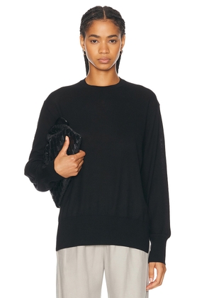 Toteme Crewneck Silk Cashmere Knit Sweater in Black - Black. Size L (also in S, XS).