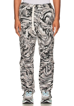 Advisory Board Crystals Warped Camo Pant in Grey. Size M.