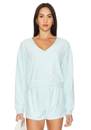 Beyond Yoga Tropez Pullover in Baby Blue. Size M, S, XL, XS.
