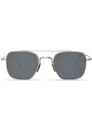 Thom Browne Eyewear pilot-frame tinted sunglasses - Grey