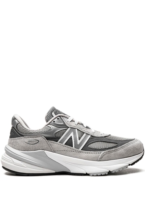New Balance 990v6 'Grey' sneakers