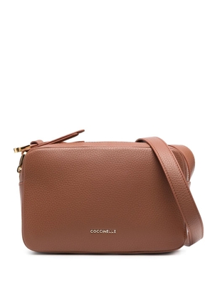 Coccinelle grained leather crossbody bag - Brown