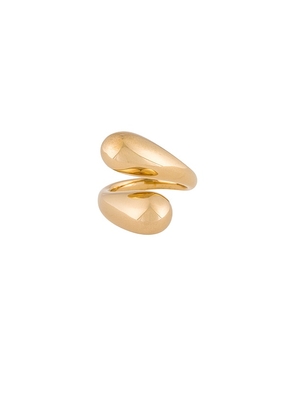 SOKO Twisted Dash Ring in Metallic Gold. Size 8.