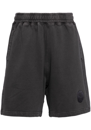 A BATHING APE® embroidered-logo cotton shorts - Black