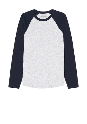 OUTERKNOWN Groovy Baseball Tee in Grey. Size L, XL/1X.
