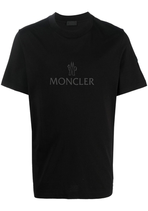 Moncler logo-print short-sleeved T-shirt - Black