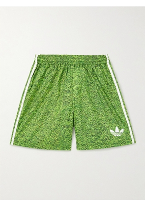 adidas Originals - Kerwin Frost Wide-Leg Webbing-Trimmed Printed Recycled Shell Shorts - Men - Green - XS