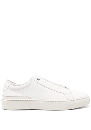 Hugo Boss White Grained Leather Sneakers With Logo Tag On Laces