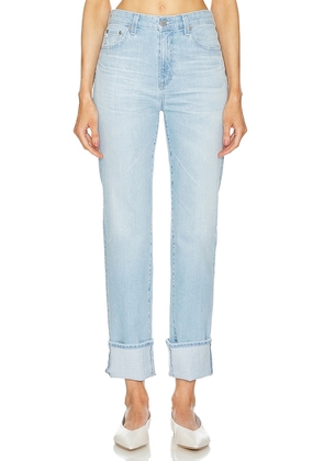 AG Jeans Saige Crop Straight Leg in Blue. Size 24, 25, 26, 27, 28, 29, 30.