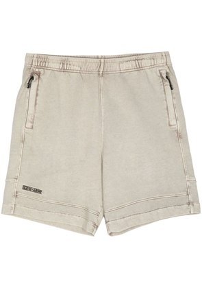 izzue logo-embroidered cotton track shorts - Brown