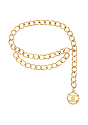 chanel Chanel Big Coco Mark Chain Belt in Gold - Metallic Gold. Size all.