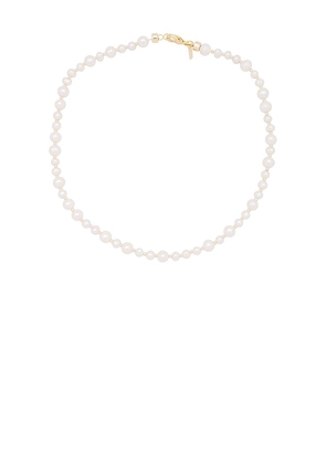 joolz by Martha Calvo Andre Necklace in White.