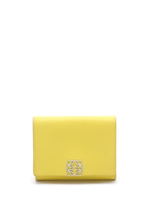 Loewe Pre-Owned 2010s Anagram-plaque tri-fold wallet - Yellow