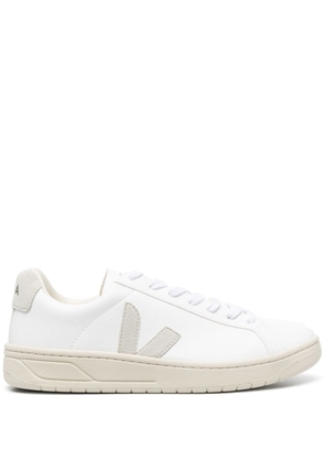 VEJA Urca lace-up sneakers - White