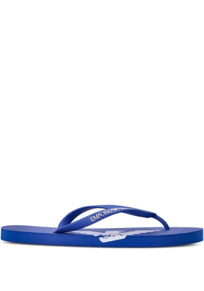 Emporio Armani logo-print flip flops - Blue