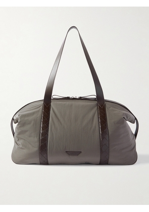 Bottega Veneta - Leather-Trimmed Shell Duffle Bag - Men - Gray