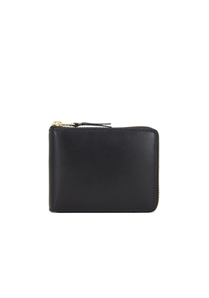 COMME des GARCONS Classic Leather Zip Wallet in Black - Black. Size all.
