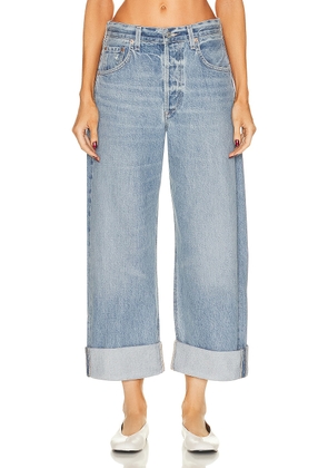 Citizens of Humanity Ayla Baggy Cuffed Crop in Skylights - Baby Blue. Size 23 (also in 24, 25, 26, 27, 28, 29, 30, 31, 32, 33).