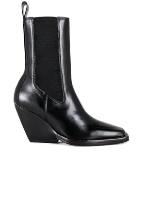 Helsa Chelsea Boot in Black - Black. Size 35 (also in 36, 37, 38, 39, 40, 41).