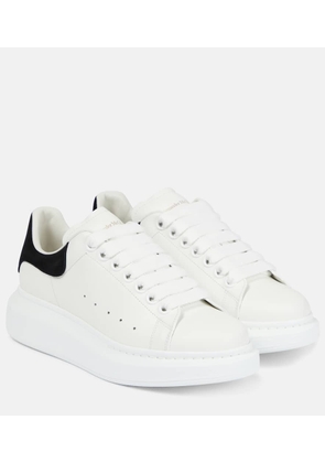 Alexander McQueen Oversized leather sneakers