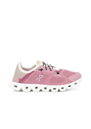 On Cloud 5 Coast Sneaker in Zephyr & Sand - Pink. Size 6.5 (also in 7, 8.5).