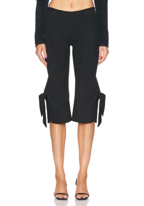Atlein Knot Capri Pant in Black - Black. Size 34 (also in ).