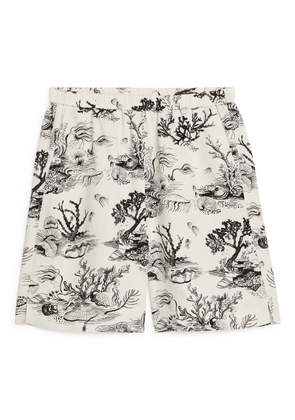 Printed Pull-On Shorts - Beige