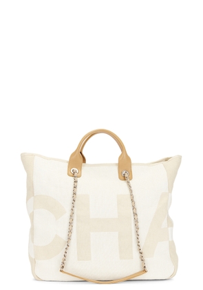 chanel Chanel Canvas Shopping Tote Bag in White - White. Size all.