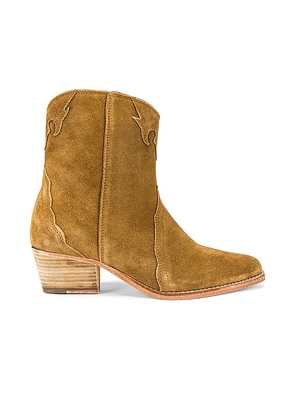 Free People New Frontier Western Boot in Tan. Size 36.5.