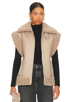 Apparis Jay Vest in Taupe. Size M, S, XL, XS.