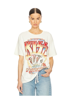 DAYDREAMER Kiss Destroyer Tour 76 Merch Tee in White. Size M, S, XL, XS.