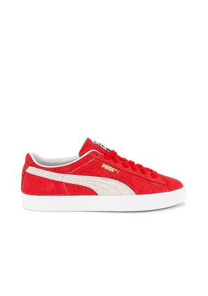 Puma Select Suede in Red. Size 11.5.