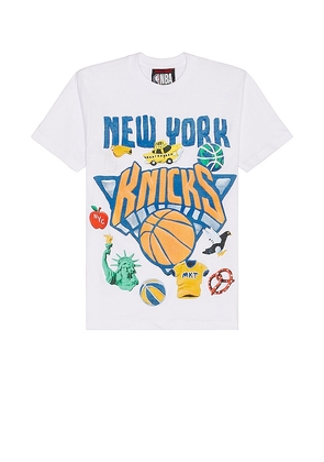 Market Knicks T-shirt in White. Size S.