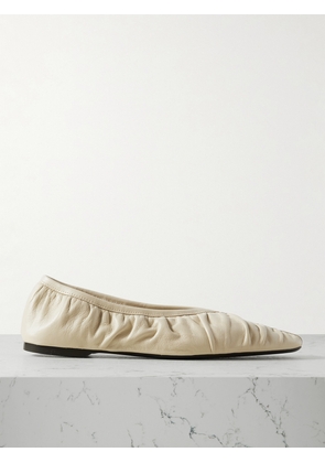 TOTEME - The Gathered Leather Ballet Flats - Off-white - IT35,IT36,IT37,IT38,IT39,IT40,IT41,IT42