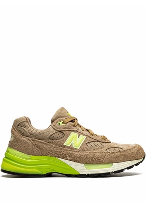 New Balance x Concepts 992 'Low Hanging Fruit - Special Box' sneakers - Brown