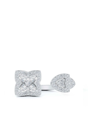 De Beers Jewellers 18kt white gold Enchanted Lotus diamond open ring